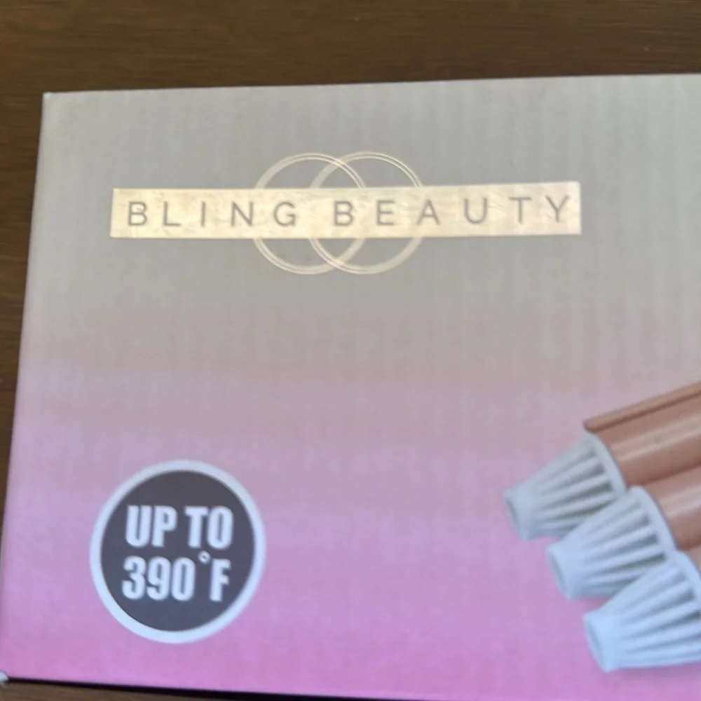New in box Bling Beauty Beach waves curling wand - Picture 2 of 5